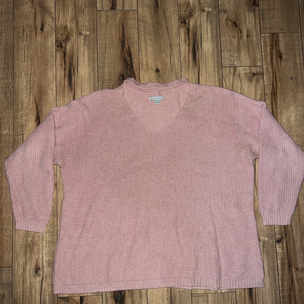 Light pink American Eagle sweater